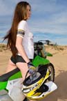 pp0002_girl_orgasm_motorcycle_005_small